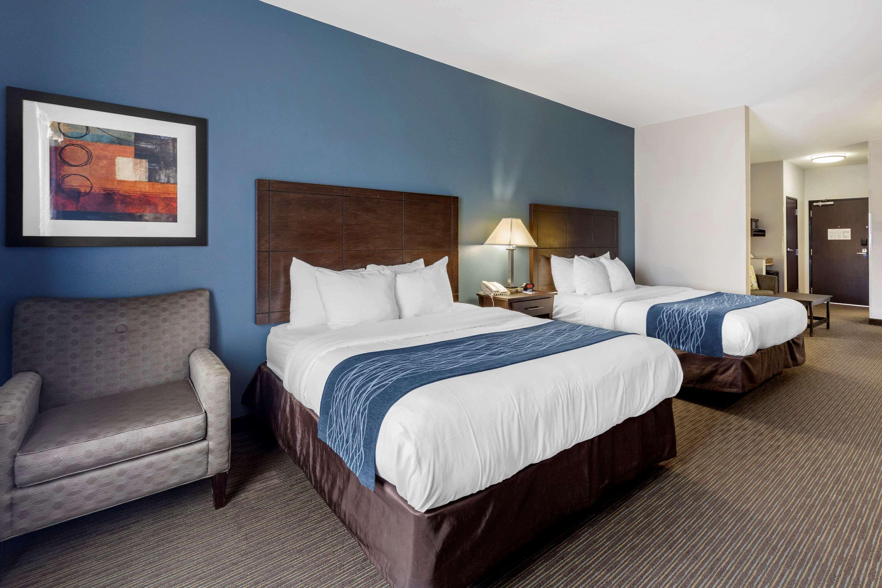 Comfort Inn & Suites Oklahoma City West - I-40 Экстерьер фото
