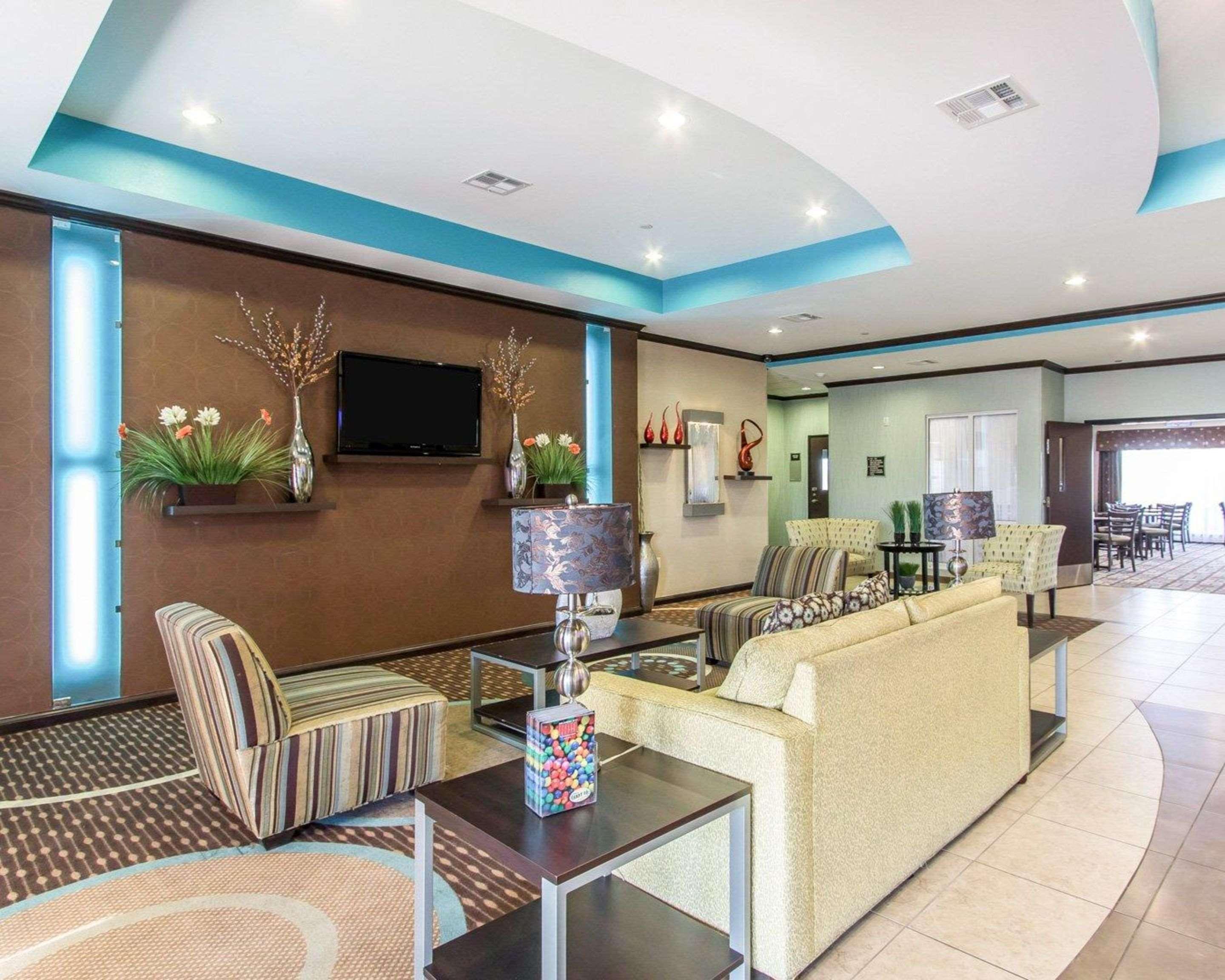Comfort Inn & Suites Oklahoma City West - I-40 Экстерьер фото